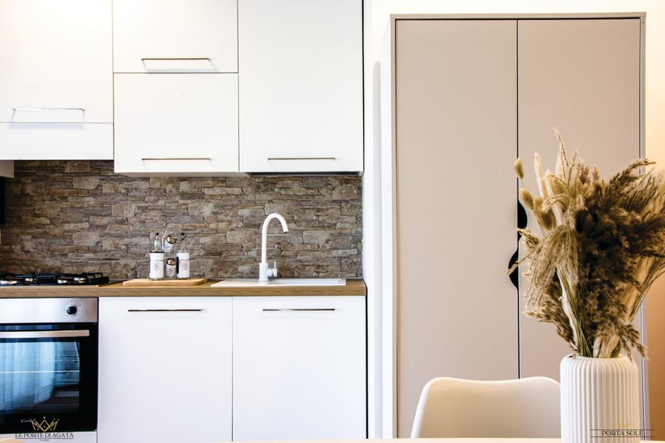 Kitchen or kitchenette, oven, stove