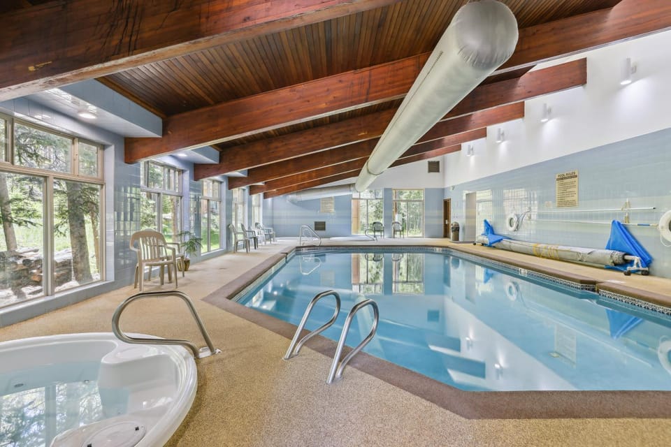 Winter Park Condo w/ Resort Shuttle On-Site! House in Fraser