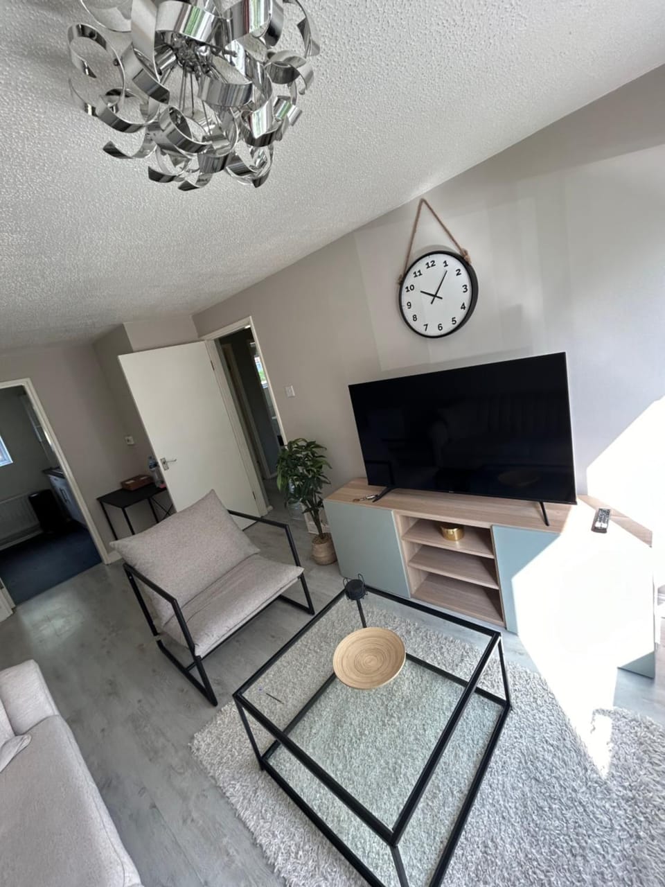 Communal lounge/ TV room, TV and multimedia, Living room