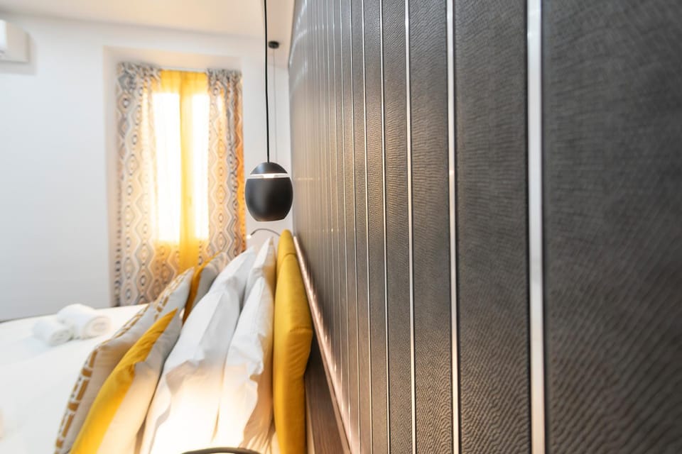 Trastevere New Luxury Rooms Bed and Breakfast in Rome