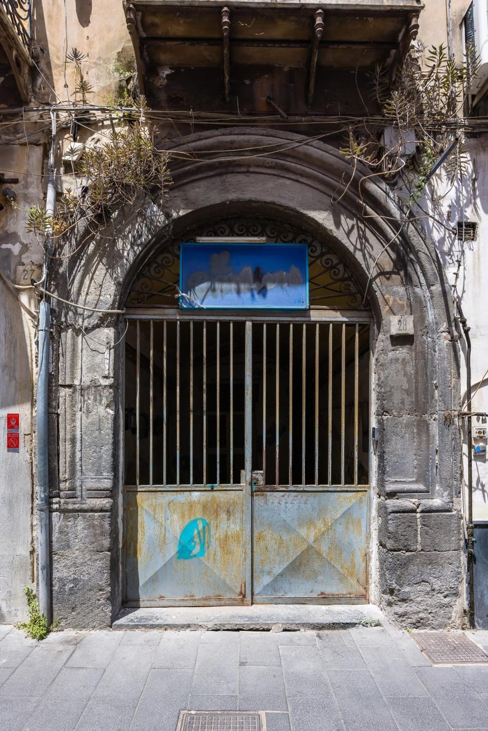 Facade/entrance