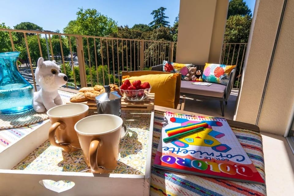 Patio, View (from property/room), Balcony/Terrace