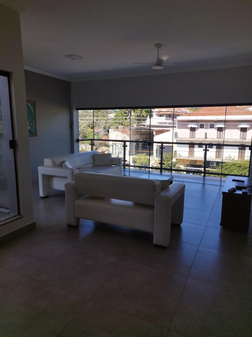 Apartamento no centro da cidade - Próximo ao Thermas de São Pedro- 3 suítes Apartment in State of São Paulo