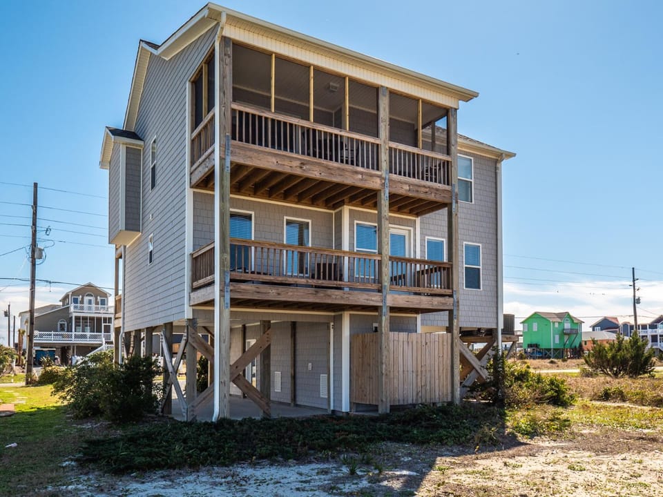 Both Sides Now House in Topsail Beach