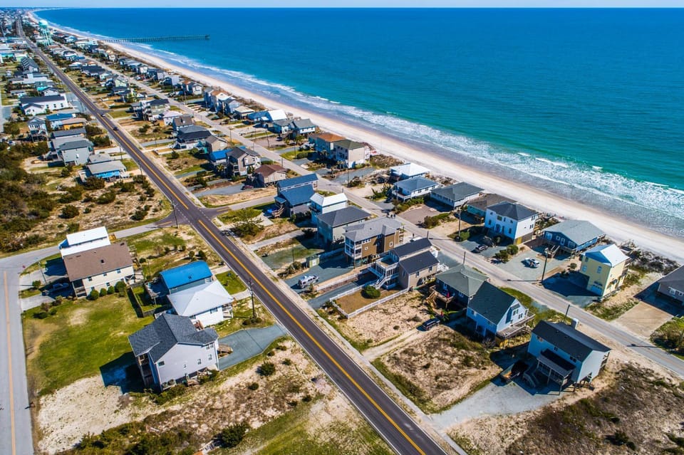Neighbourhood, Bird's eye view, Beach