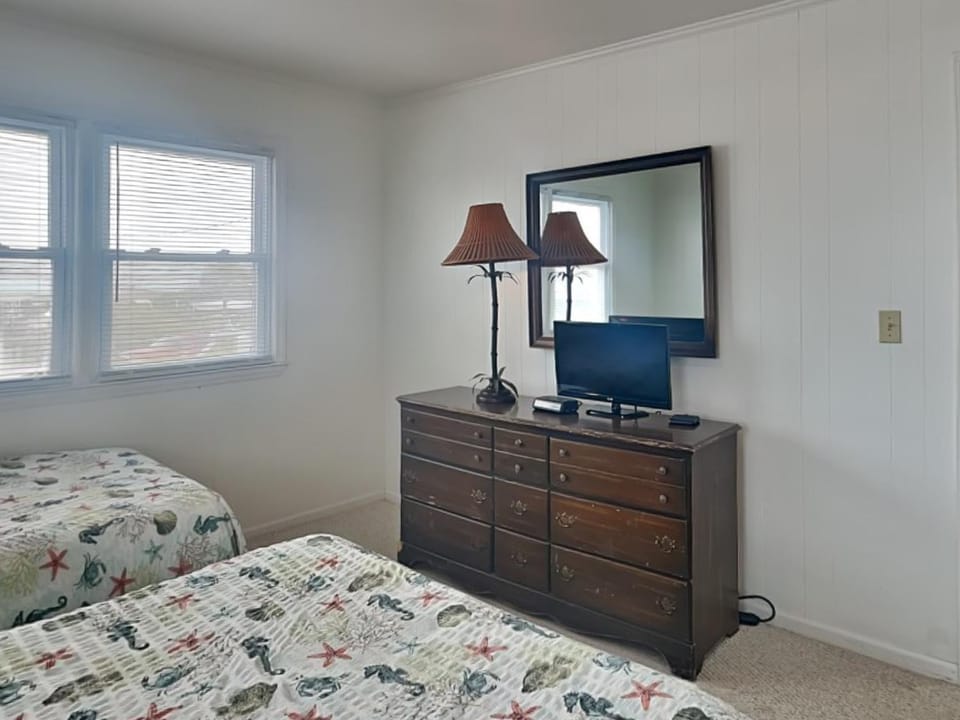 Brights Beach Front House in Topsail Beach