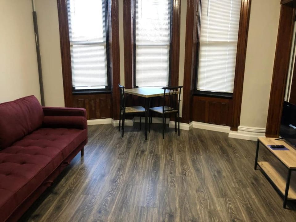 Private 2-bedroom apartment, 15 minutes to New York City Manhattan, MetLife Stadium FIFA World Cup 10 minutes away Apartment in Weehawken