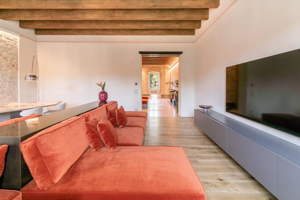 TV and multimedia, Living room