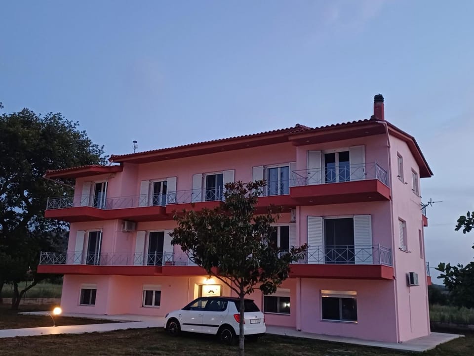 Property building, Parking