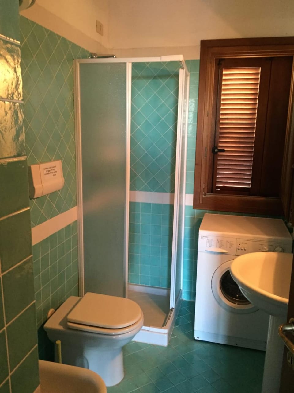 Shower, Bathroom, bidet
