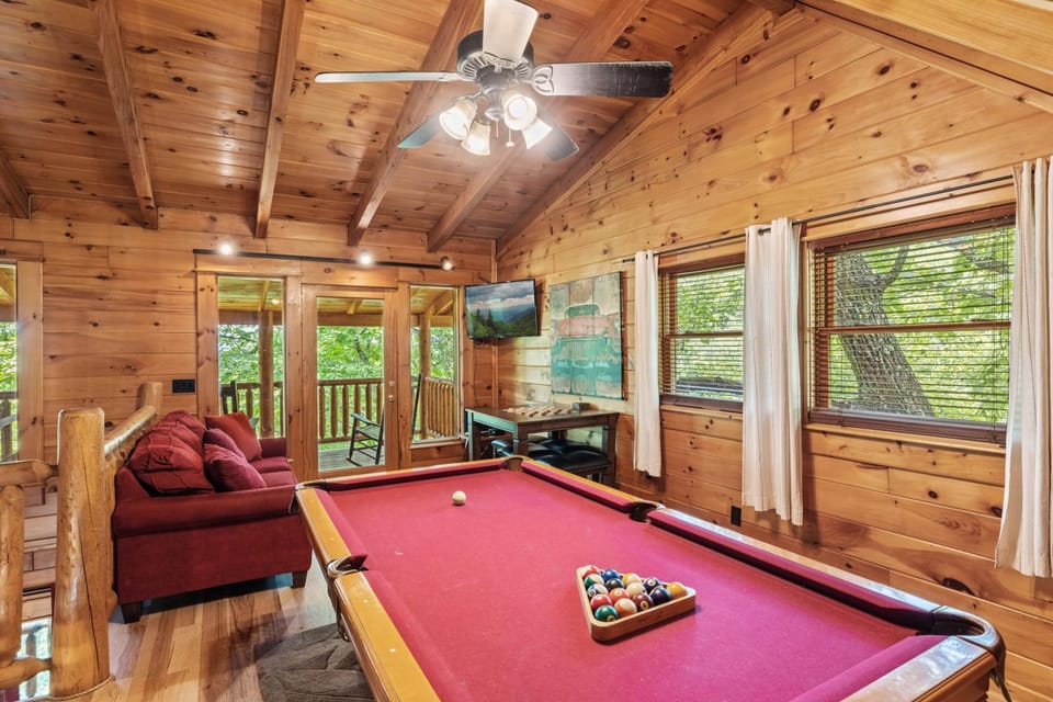 Waterfall Retreat 2 bed 2bath Cabin with Hot Tub Pool Table And The Sounds Of A Natural Waterfall Cabin in Sevier County