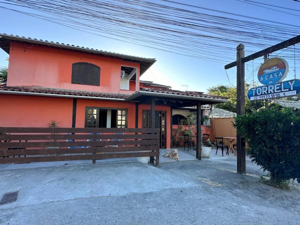 Property building, Day, Neighbourhood, Street view