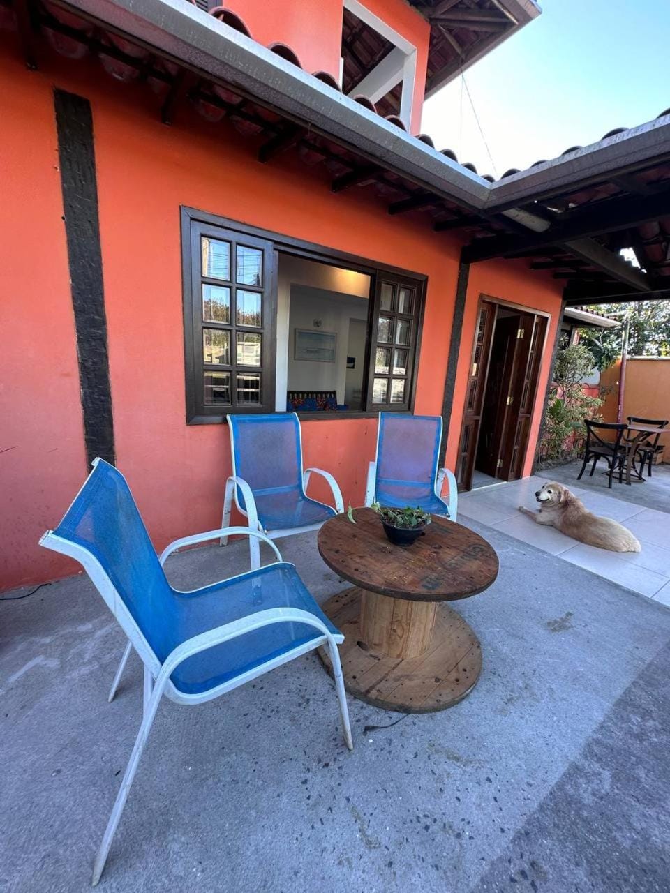 Property building, Seating area