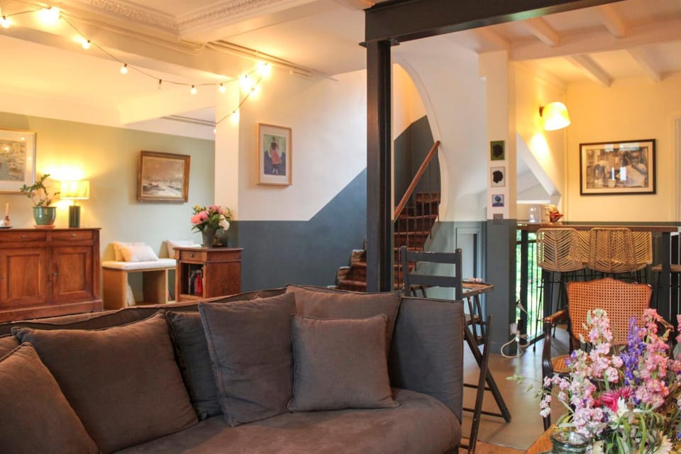 Pretty town house with garden House in Saint-Denis, France