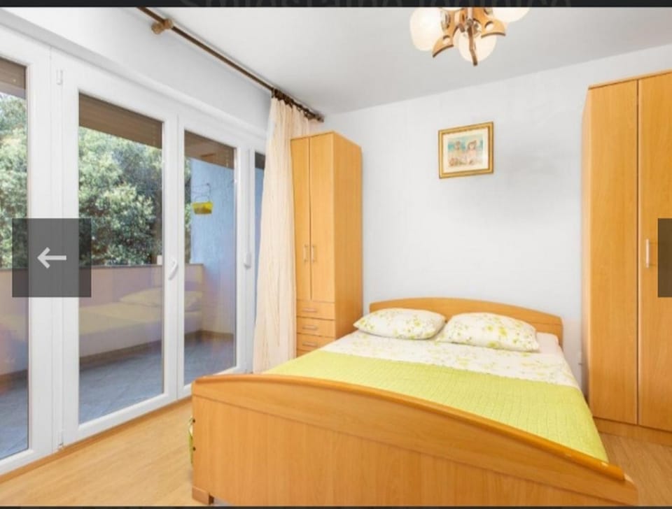 Bed, Balcony/Terrace, Bedroom