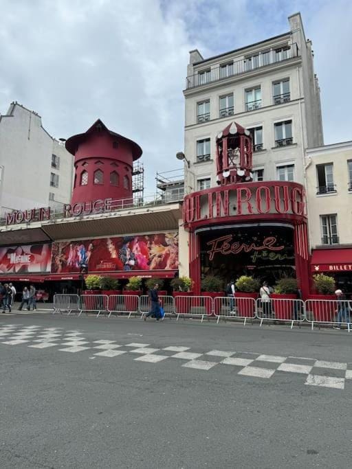 Charmant Appartement au Moulin Rouge Apartment in Paris