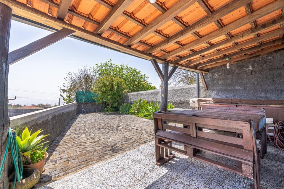 Patio, Dining area