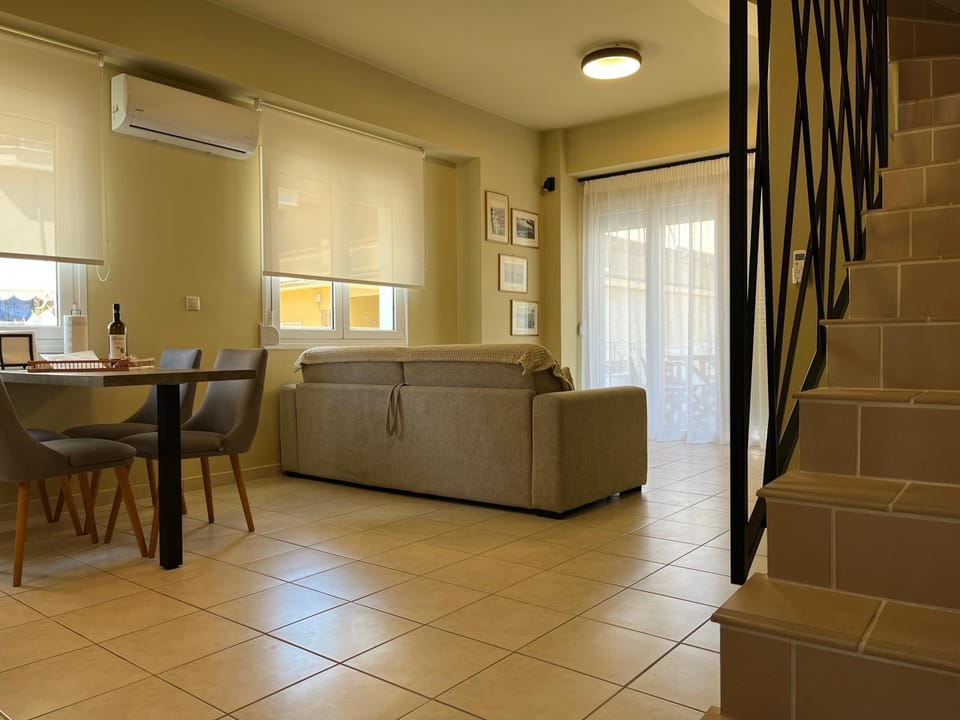 Athanasia's Loft Apartment in Argostolion