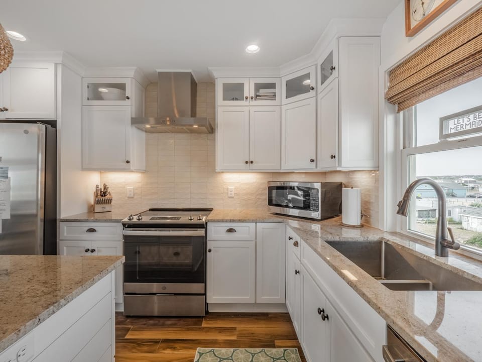 C-Maid House in Topsail Beach