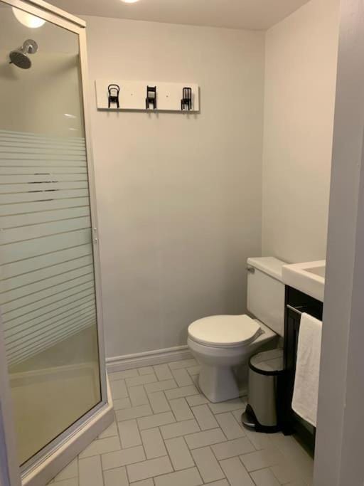 Studio Ananas Apartment in Quebec City