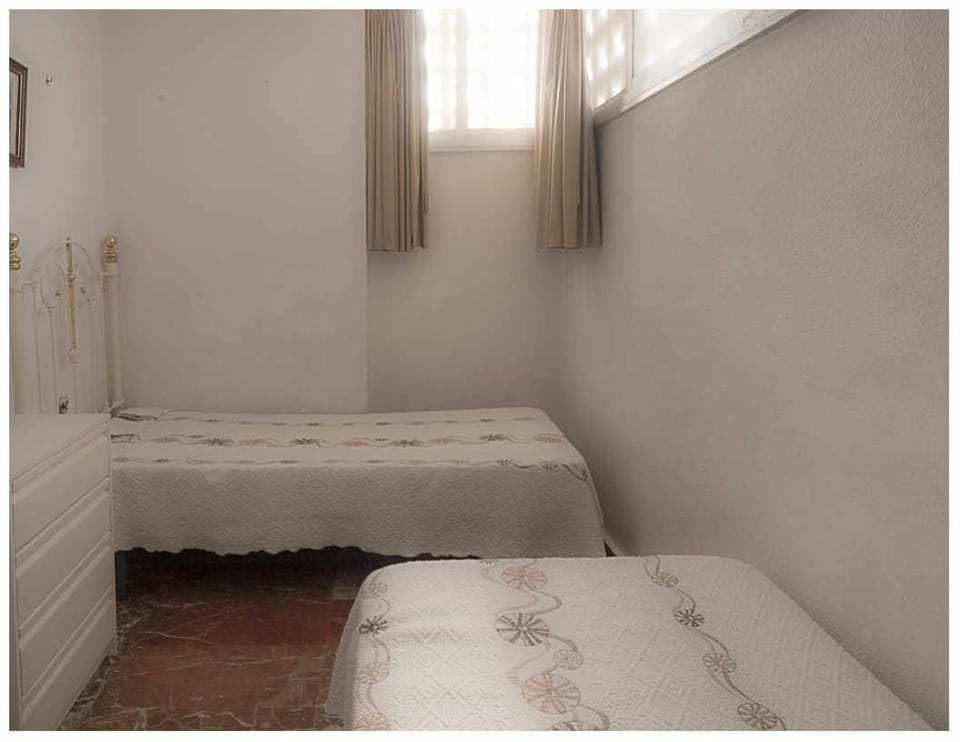 Primera linea de playa especial para familias Apartment in Benidorm