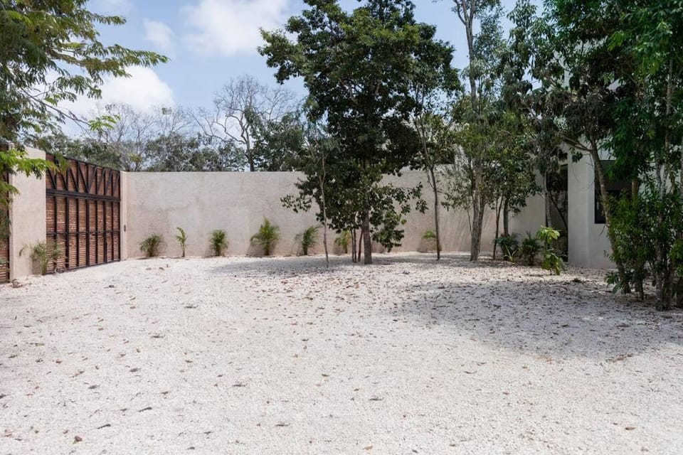 Casa Aguacate Villa in Tulum