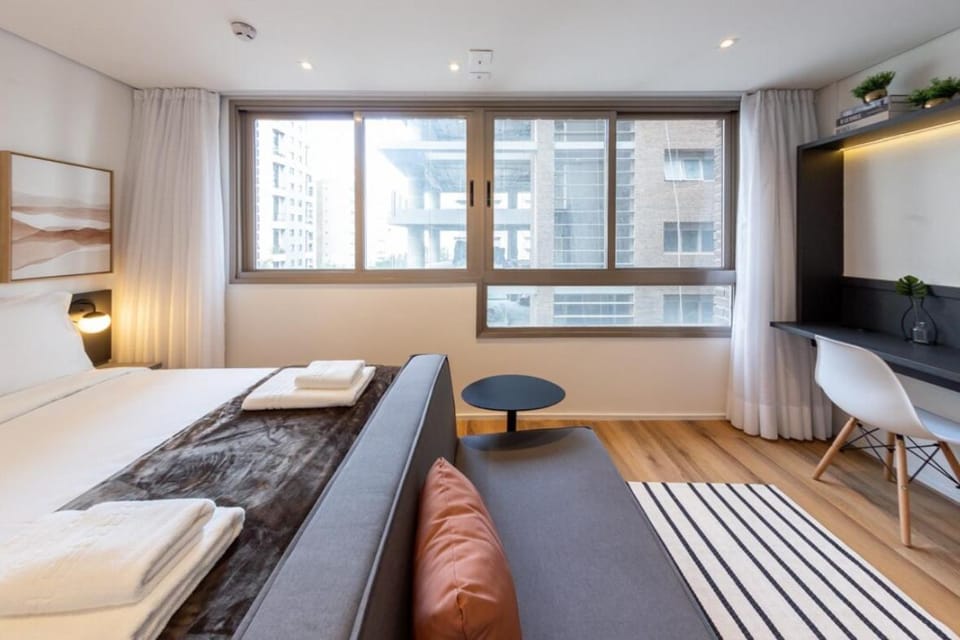 BHomy Glam Apartment in Sao Paulo City