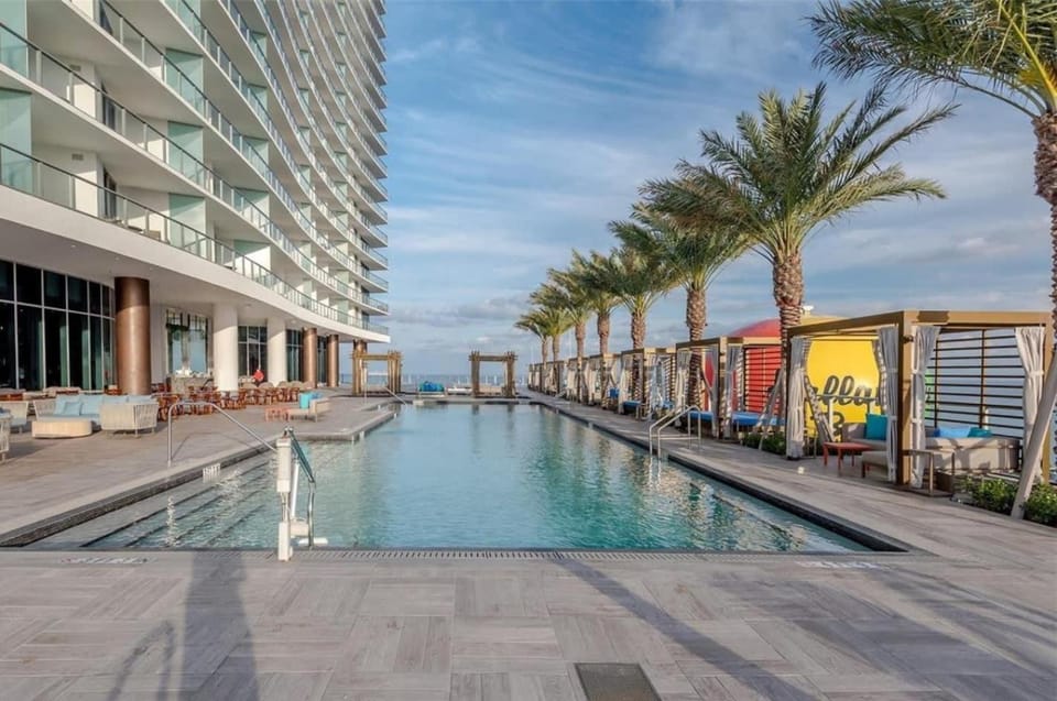 Property building, Swimming pool