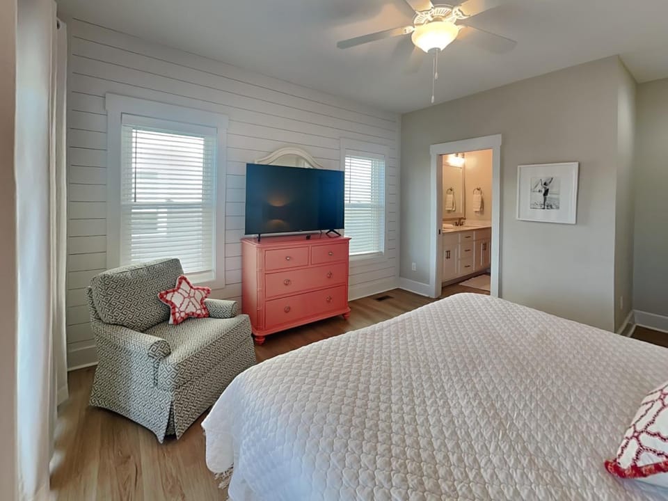 Casa Canal House in Topsail Beach