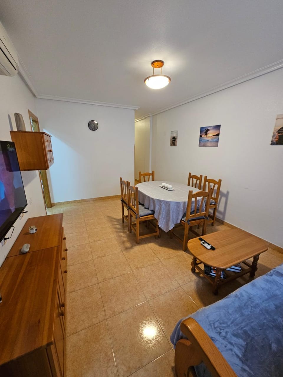 TV and multimedia, Living room, Dining area