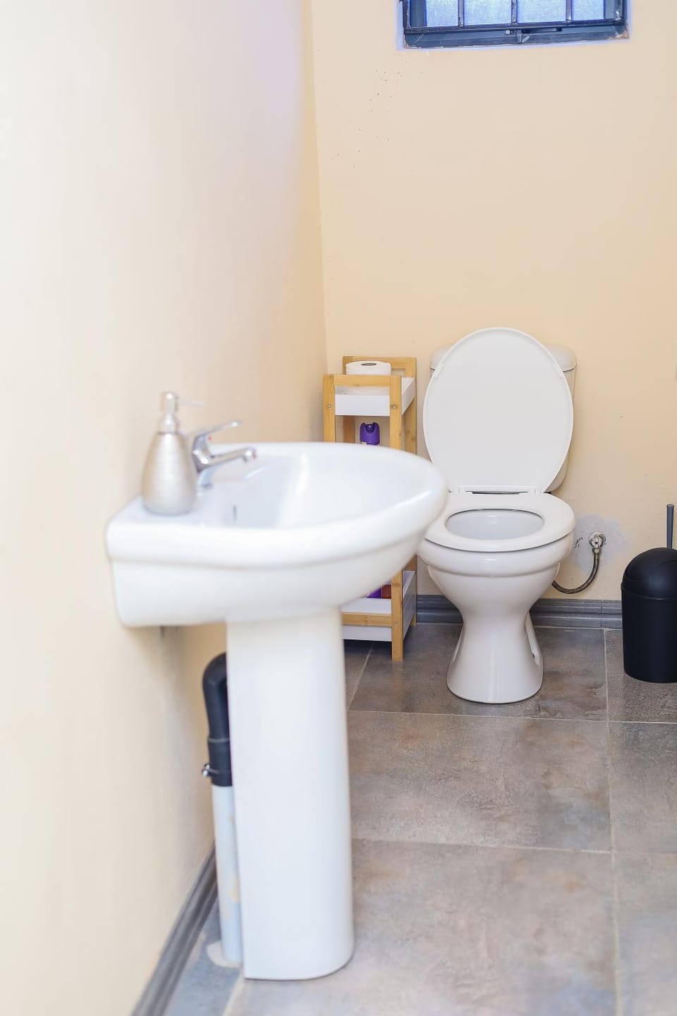 Stylish Self Catering Unit in Maseru CBD Apartment in Africa