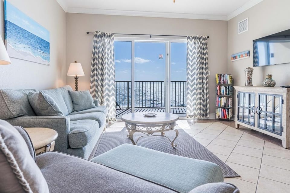 Crystal Shores West 704 by Youngs Suncoast Apartment in West Beach