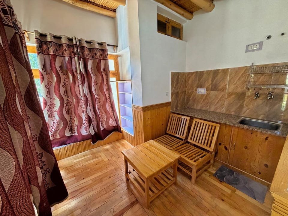 Sponbo Guest House, Leh Bed and Breakfast in India