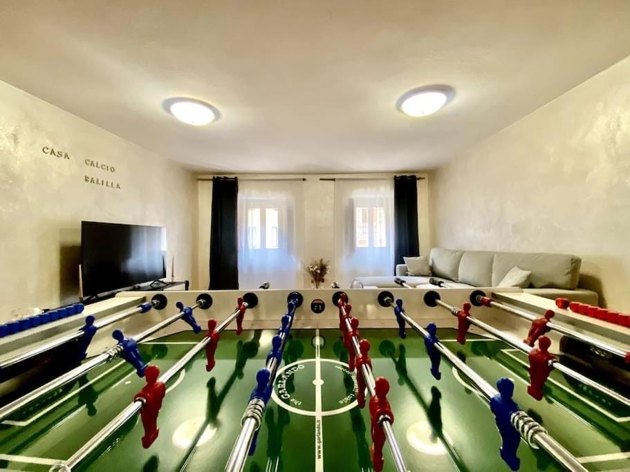 Communal lounge/ TV room, Game Room, TV and multimedia, Evening entertainment