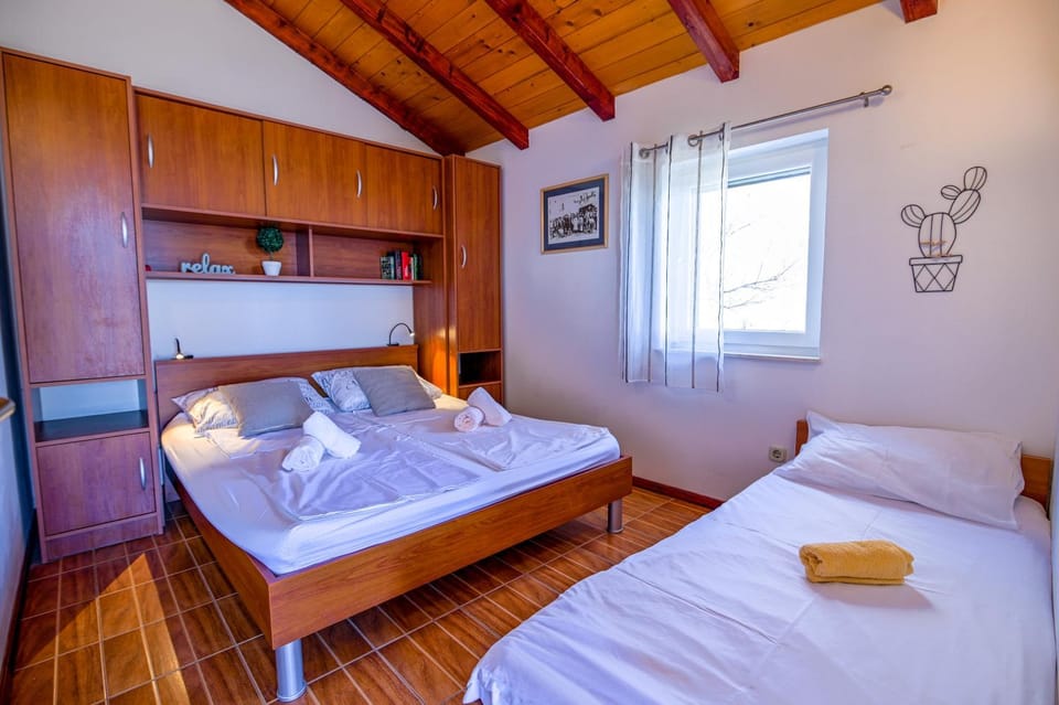 Apartman Dora Apartment in Murter