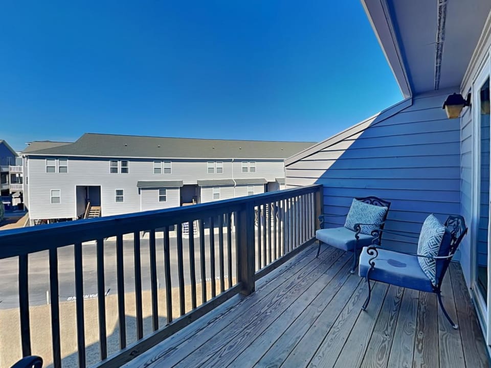 Doves Landing House in Surf City