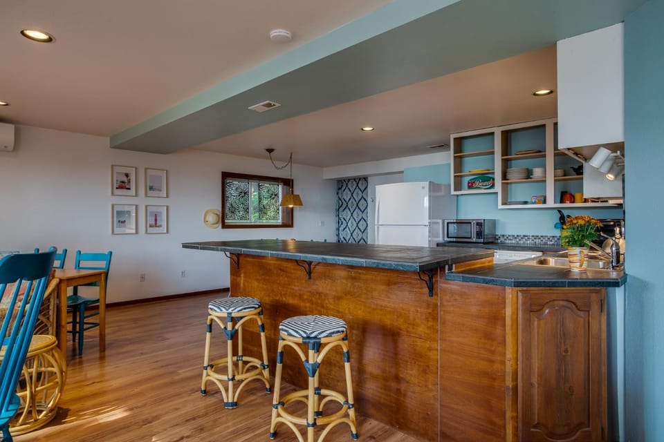 Nye Beach, Close to everything, Ocean View! Beach Bum-Galow House in Newport