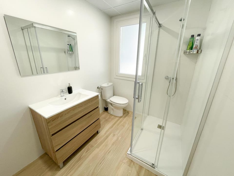 Shower, Bathroom