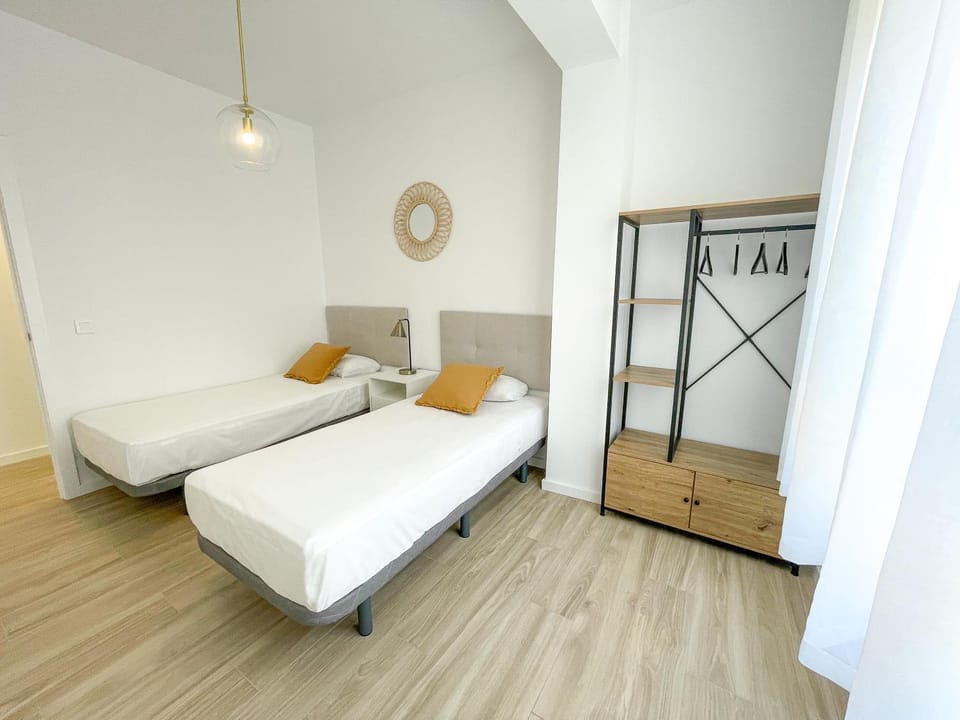 Bed, Photo of the whole room