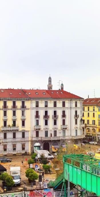 Property building, City view