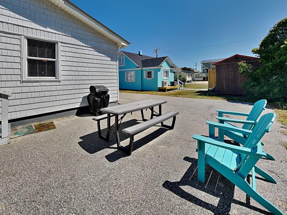 Good Vibrations House in Carolina Beach