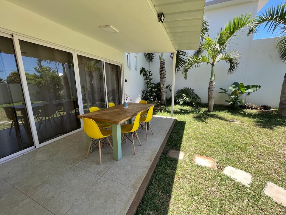 Patio, Garden, Balcony/Terrace