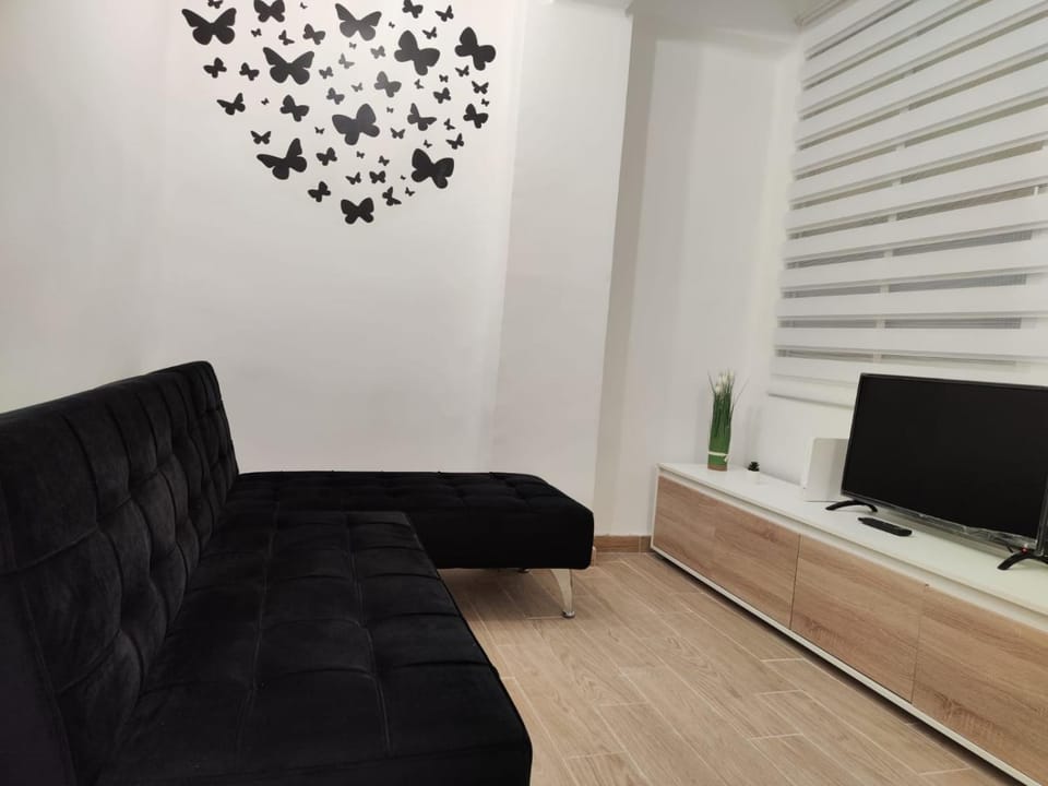 Apartamentos avenida de la paz 3 Apartment in Logrono