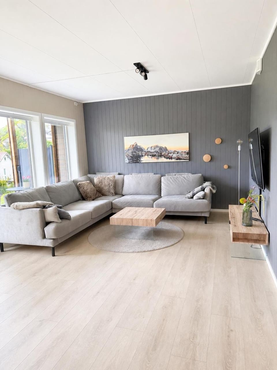 Moderne, rolig og sentral leilighet i Svolvær Apartment in Lofoten