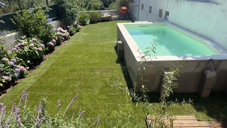 Garden, Swimming pool