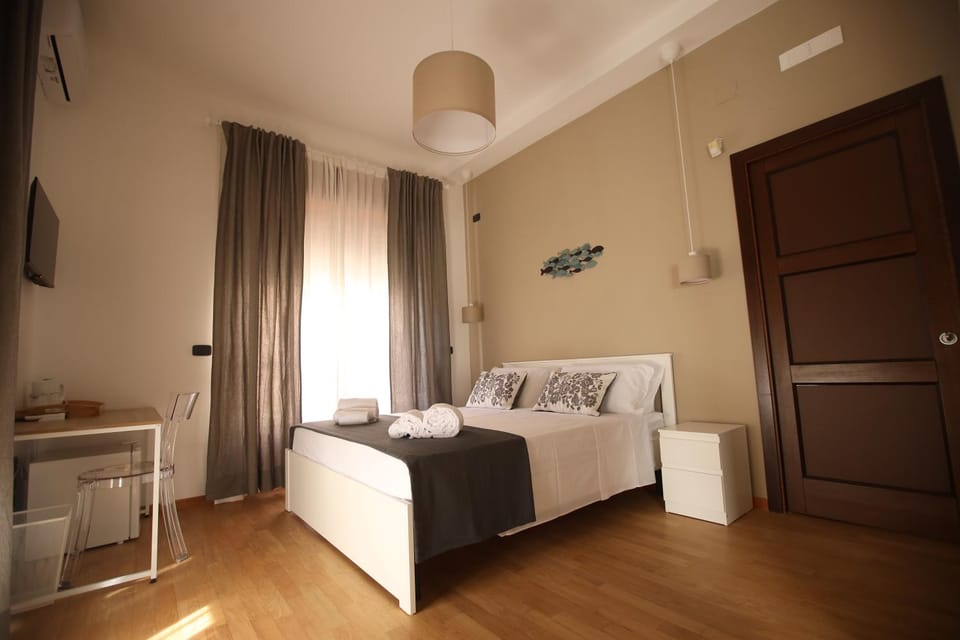 Mare Incanto Luxury Rooms Bed and Breakfast in Salerno