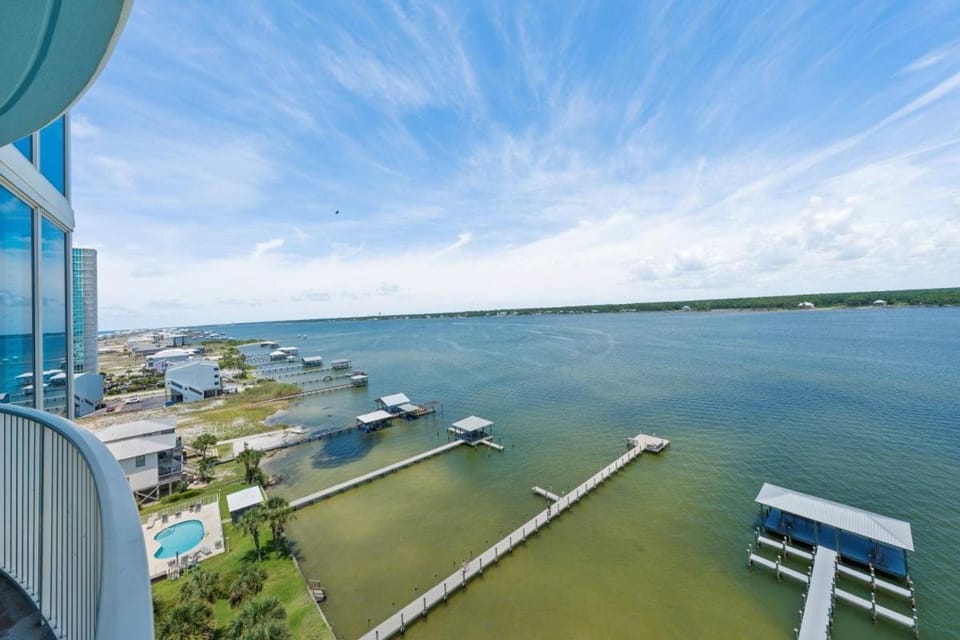 Lagoon Tower 902 by Youngs Suncoast Apartment in West Beach