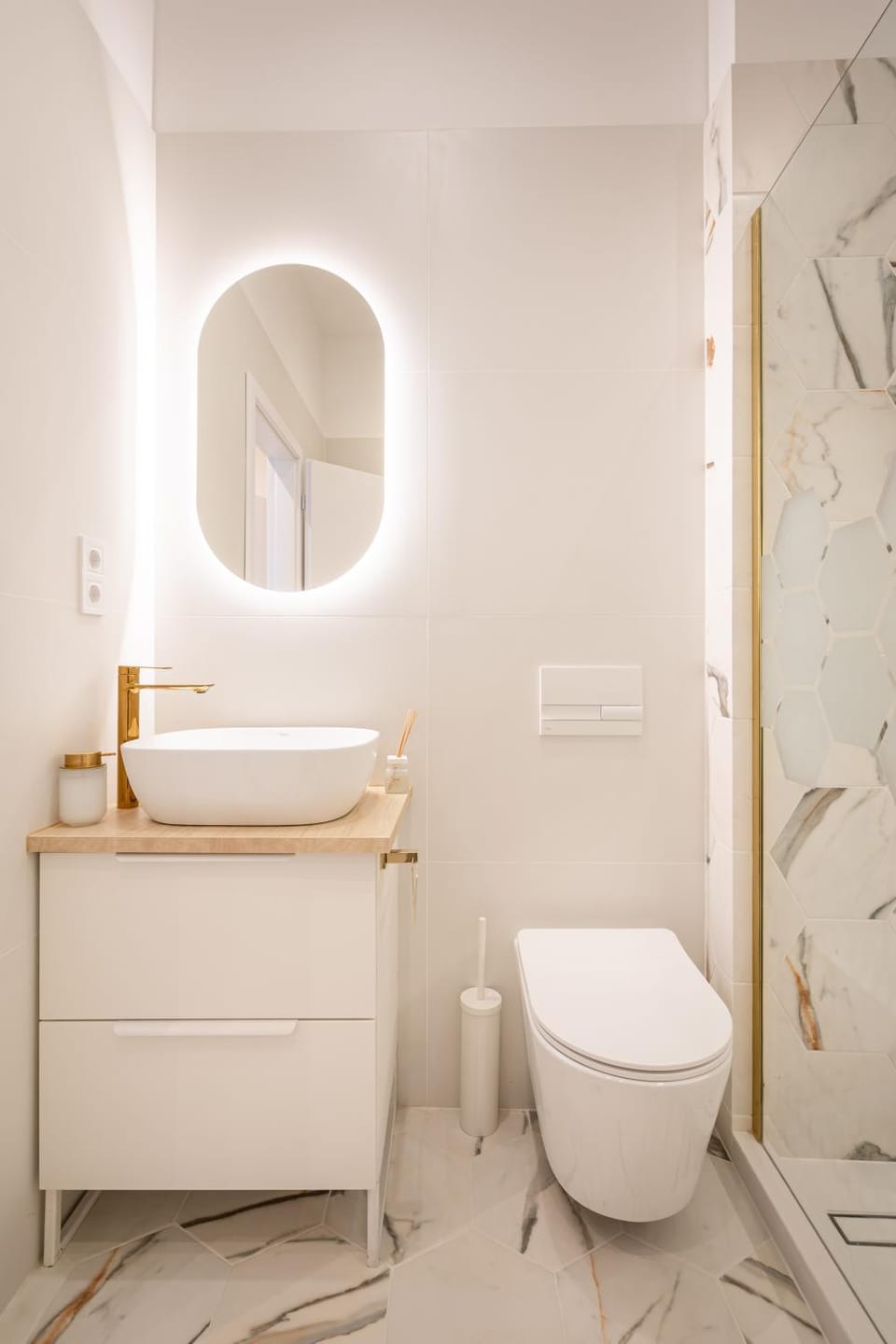 Toilet, Bathroom