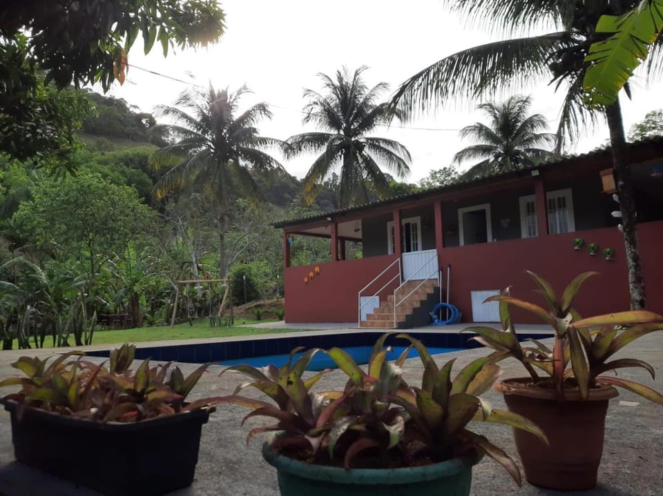 Chácara da Madrinha House in State of Espírito Santo, Brazil