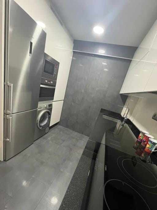 Apartamento céntrico con terraza EBI02919 Apartment in Basque Country